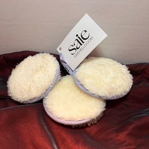 NWT Saie 2 sets of Three (6) Reusable Beauty Rounds and they are REUSABLE!
